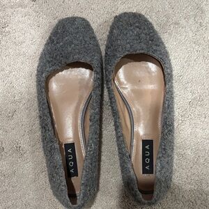 Aqua Flurry Textured  Gray Women's Flats